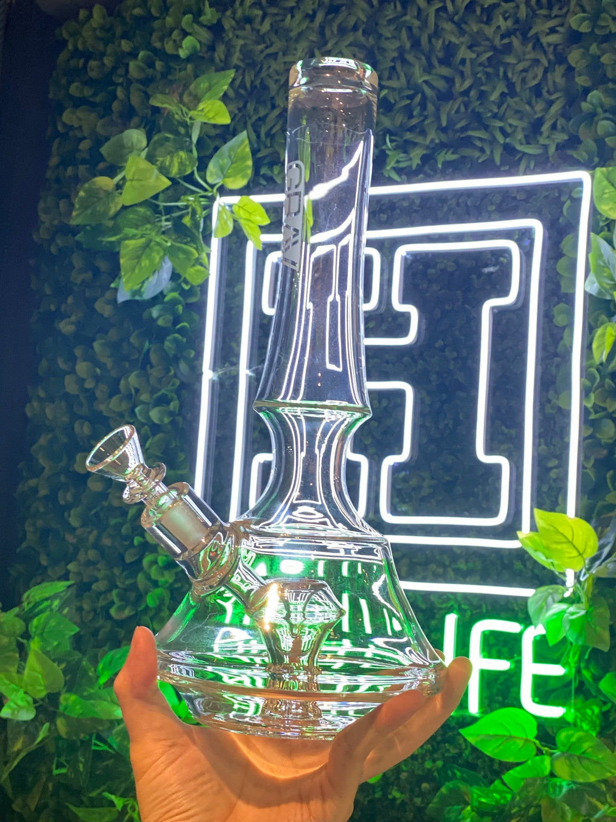 GRAV LABS 13" Empress 皇后 玻璃藝術品