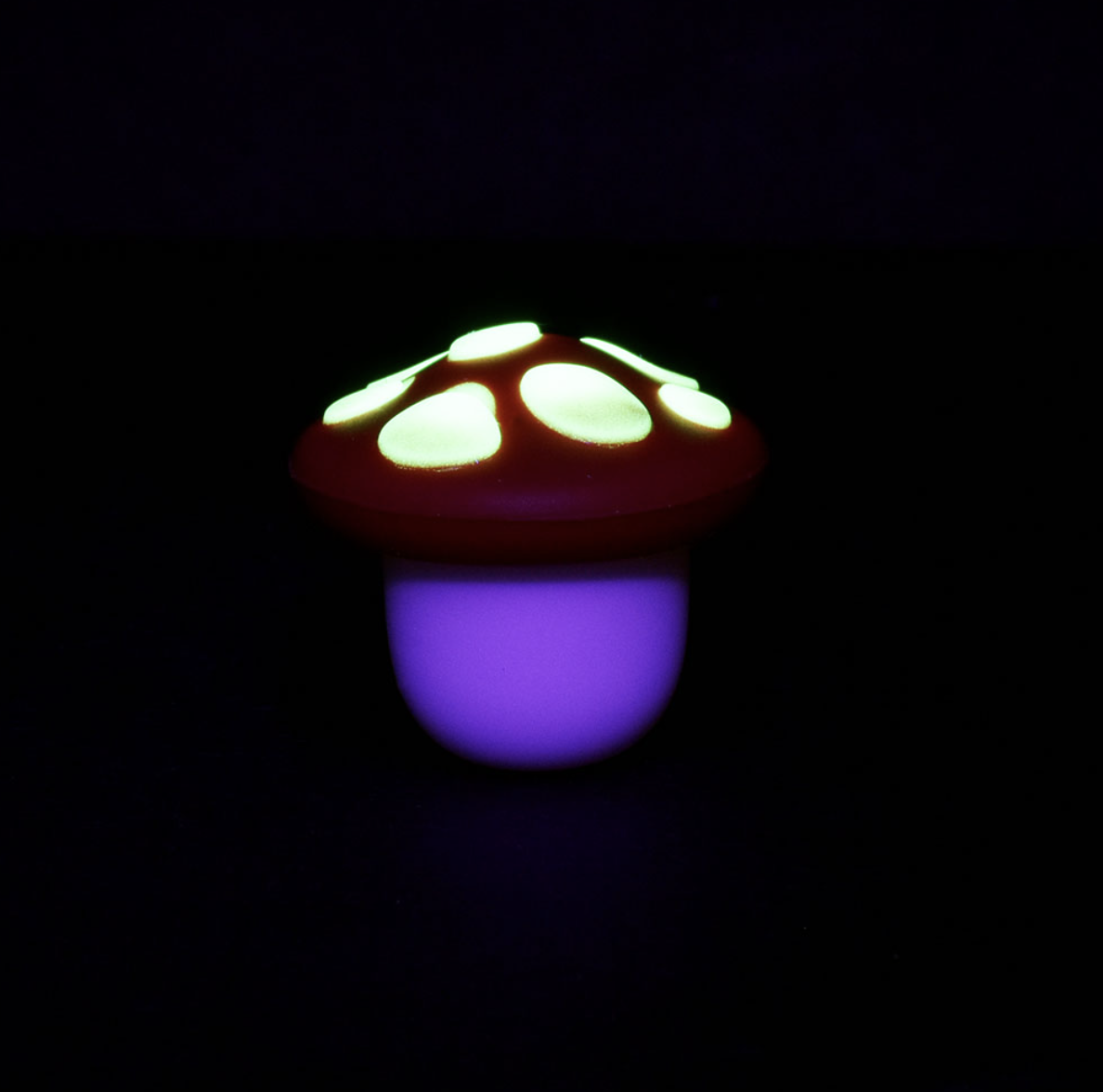 Dark Mushroom 夜光蘑菇 矽膠儲存罐
