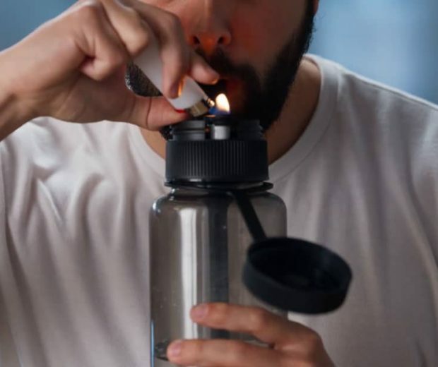 Puffco Budsy 水壺造型玩具 (BONG)