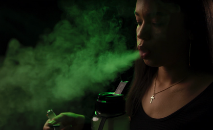 Puffco Budsy 水壺造型玩具 (BONG)