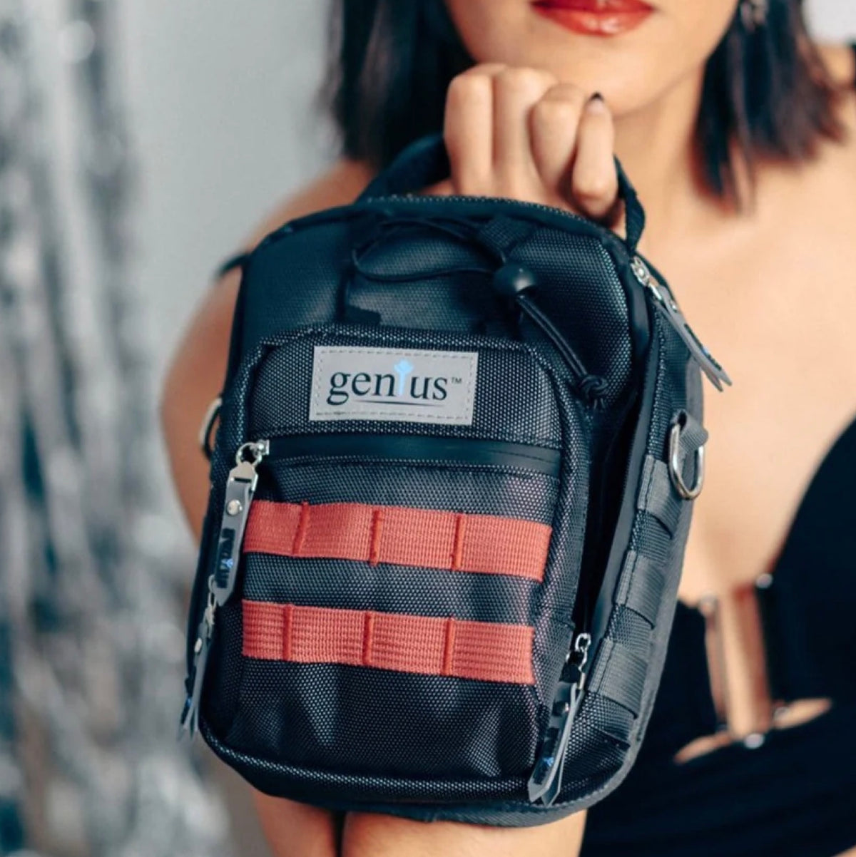 Genius Backpack 旅行背包